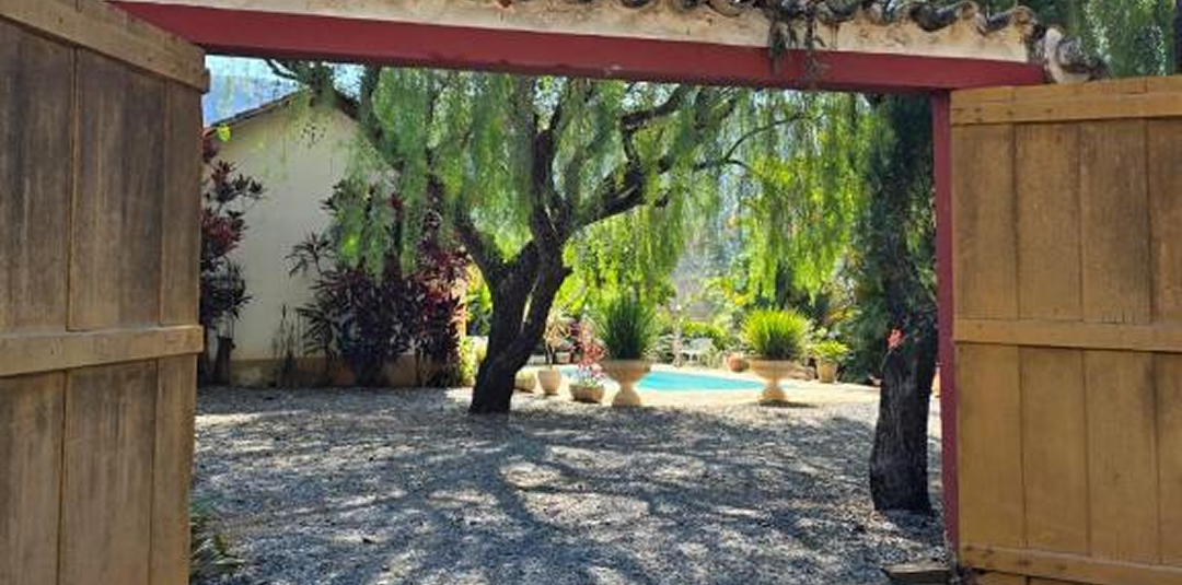 Oficial: Pousada Padre Toledo